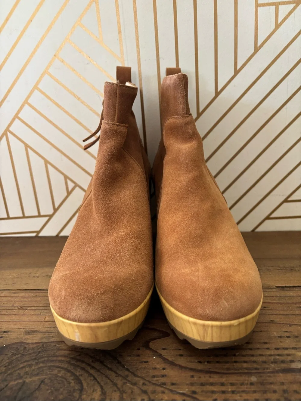 Dr. Scholl's Tan Suede Platform Ankle Booties